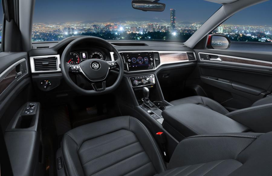Торпедо Volkswagen Teramont 2018 года  (MX) (фото 7 из 16)